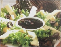  Ensalada de Grouyere con Vinagreta de Zarzamora 