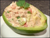 Aguacates Rellenos de Ensalada de Surimi Receta para Cuaresma