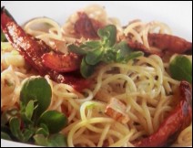 Espagueti con Jitomates Secos 