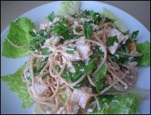 Fideos Con Cacahuate y Lechuga 