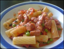 Sopa de Pasta con Salchichas 