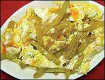 Huevos ahogados con nopales