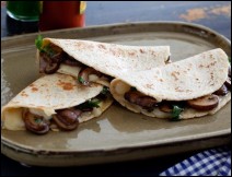 Quesadillas de Hongos Morelenses - Receta Morelense - GuiaDeTacos.com ::México::