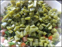 Ensalada de Nopales Morelense - Receta Morelense - GuiaDeTacos.com ::México::