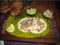 Tacos de Bisteck con queso fundido