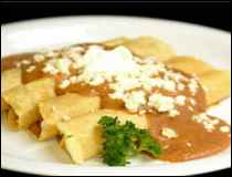 Tacos con Salsa de Frijol